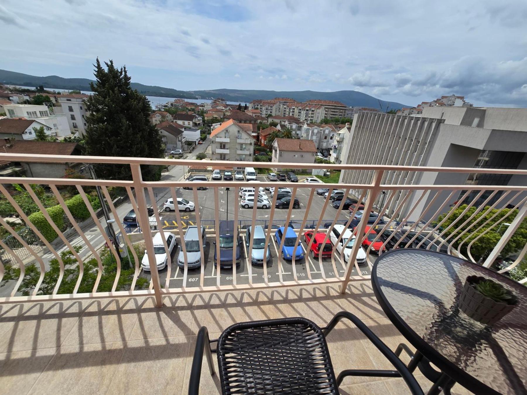 Jovanovic Apartment Tivat Exteriér fotografie